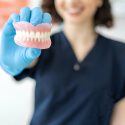 A Guide to Understanding Dental Dentures in North Carolina_FI
