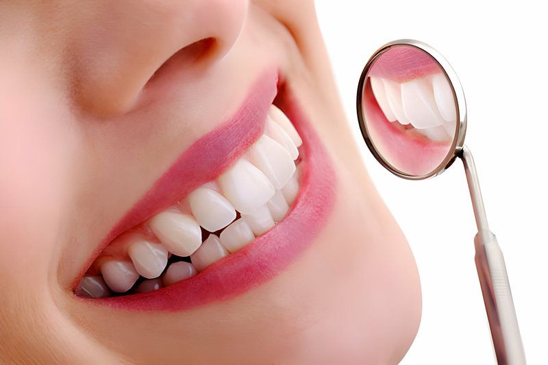 The Ultimate Guide to Finding the Right Cosmetic Dentist_1